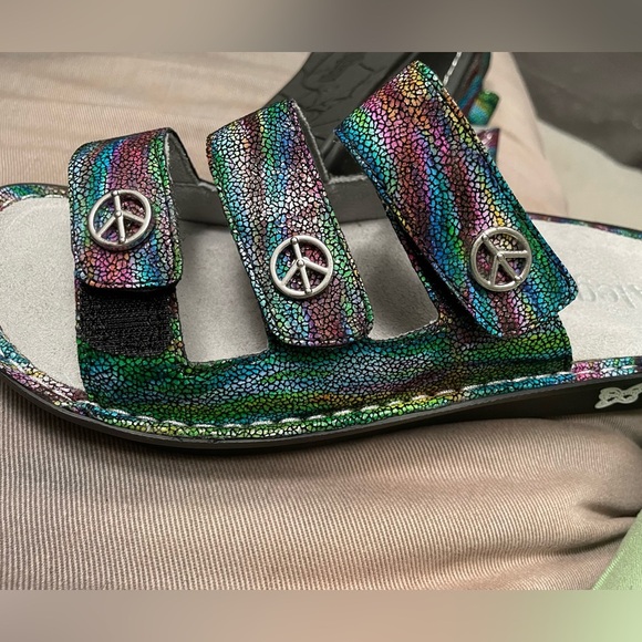 Alegria embellished sandals - Picture 8 of 8